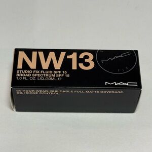 MAC NW13 Studio Fix Fluid SPF15 24HR Matte Foundation + Oil Control NEW